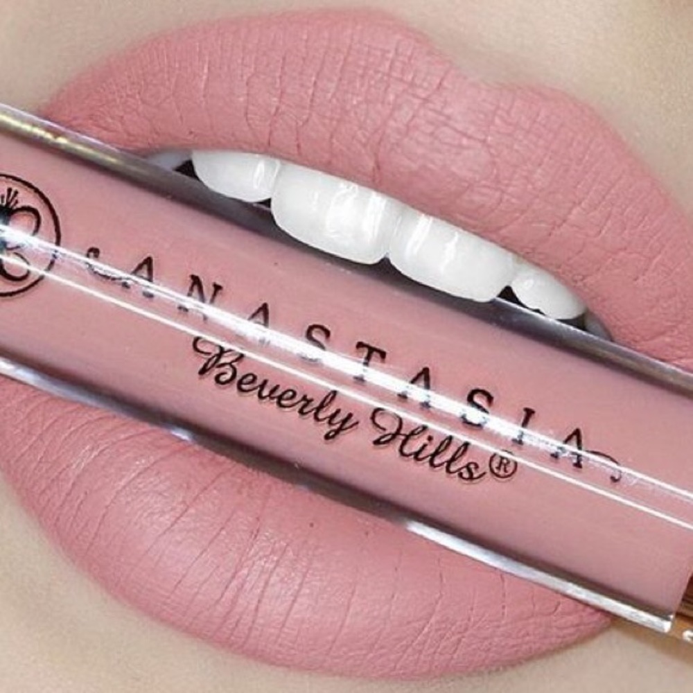 Anastasia Liquid Lipstick in Pure Hollywood